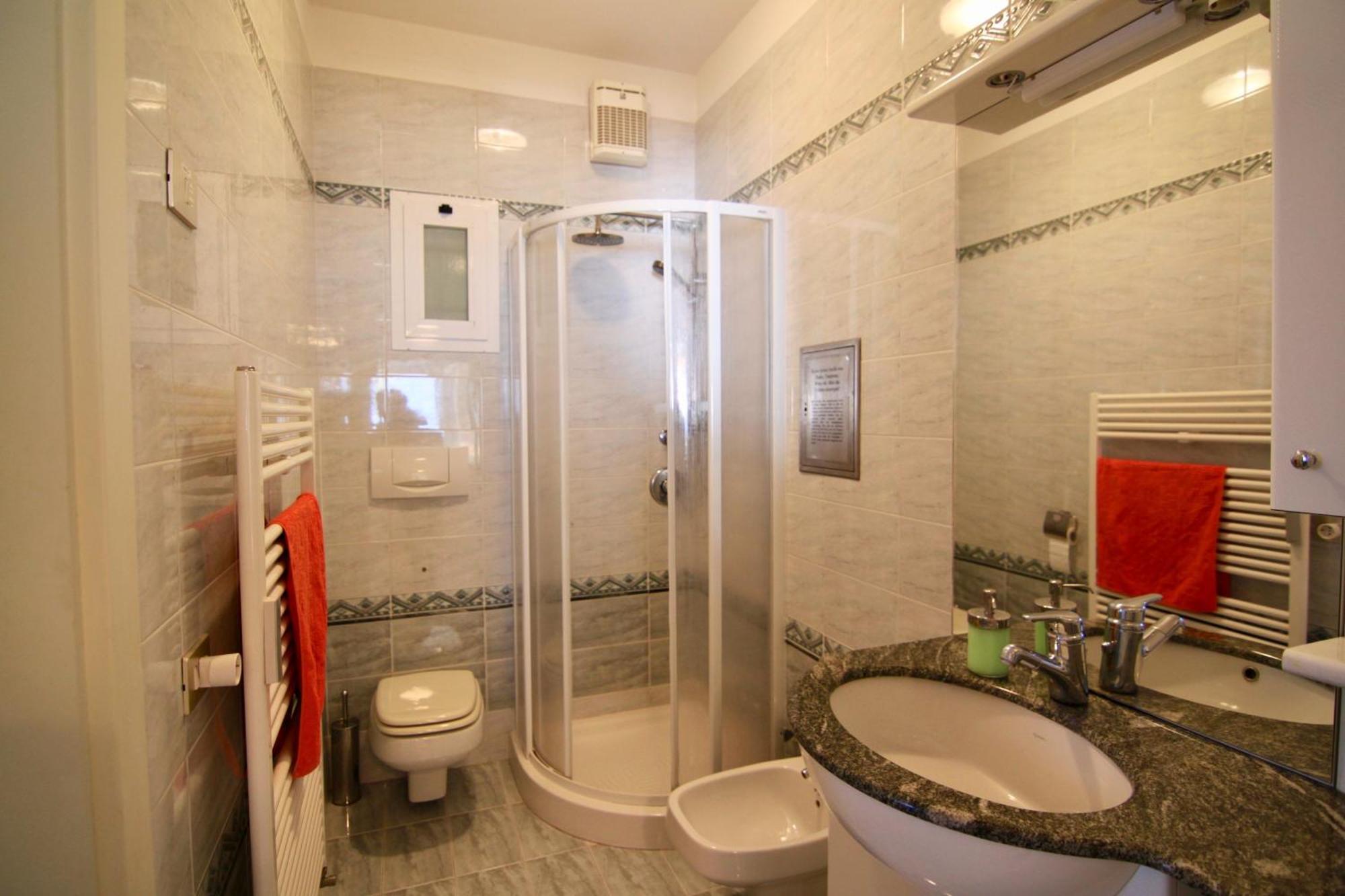 Casa Roccia Apartment Pino Lago Maggiore Exterior photo